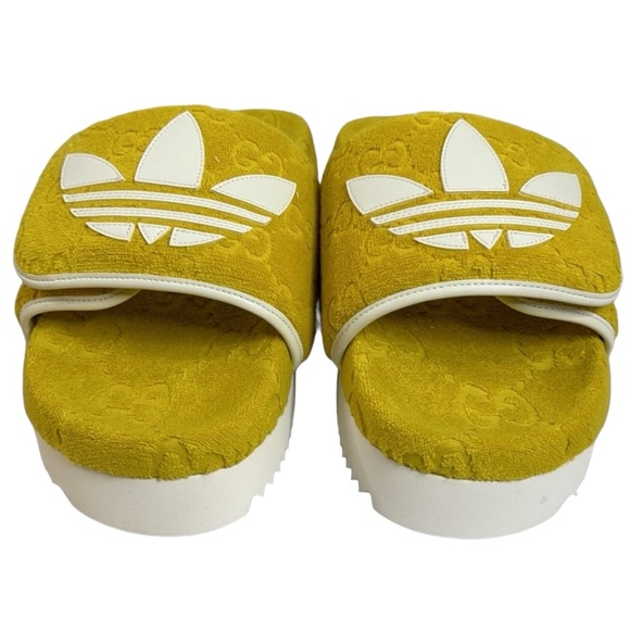 GUCCI NWT YELLOW WHITE MEN’S ADIDAS SLIDES SANDALS SIZE 10 MADE IN ITALY - Picture 3 of 9